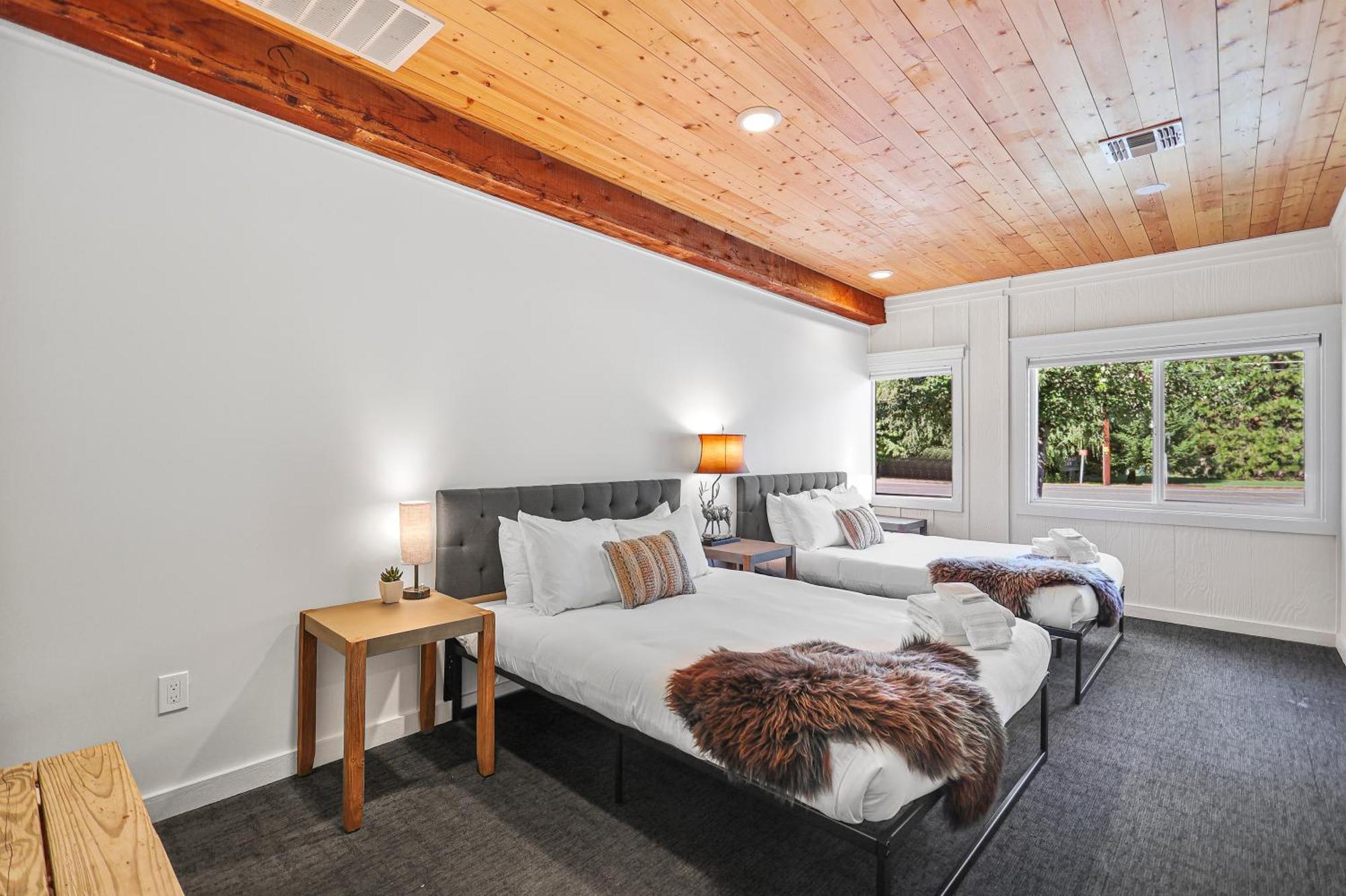 Shasta View Lodge McCloud Exterior photo