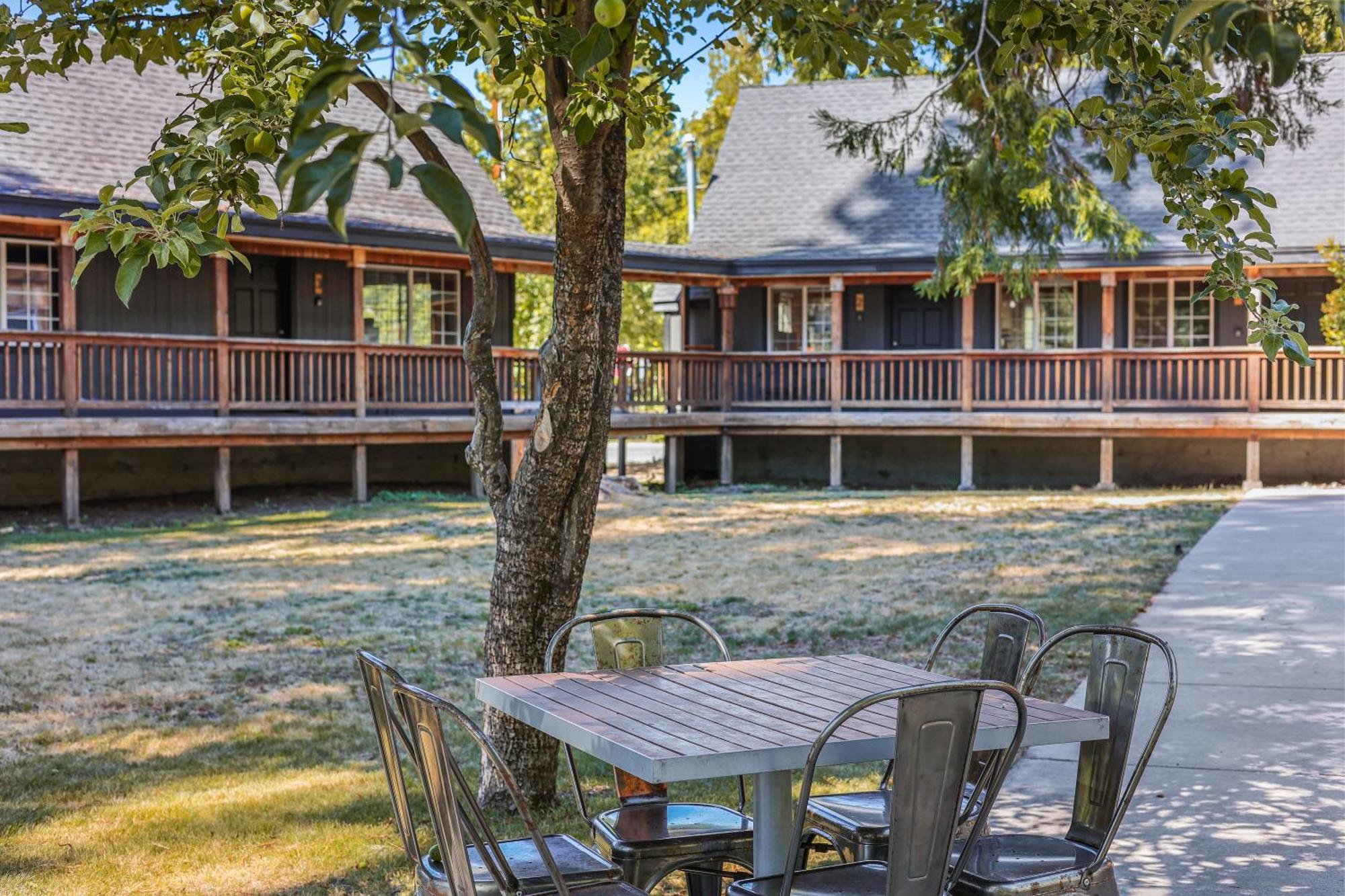 Shasta View Lodge McCloud Exterior photo