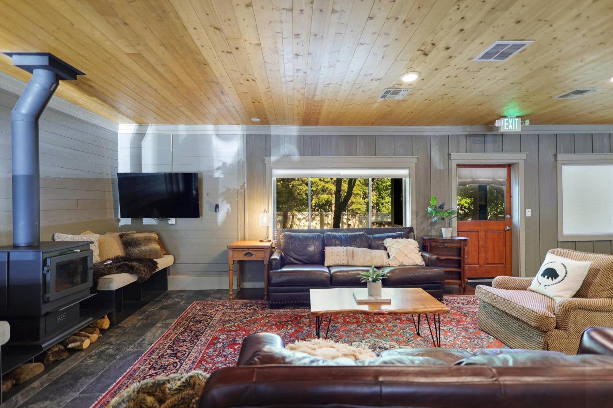Shasta View Lodge McCloud Exterior photo